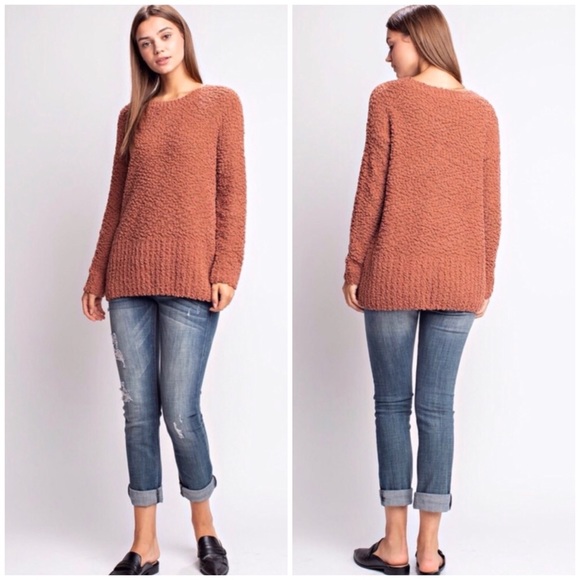 ❄️RUST POPCORN SWEATER - Picture 2 of 3